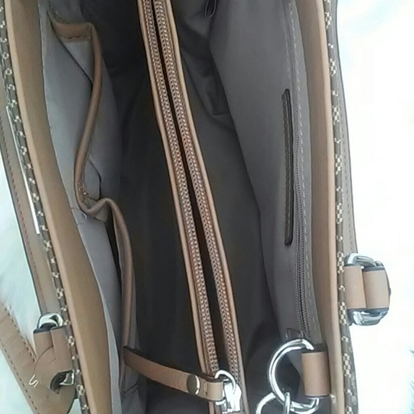 Nine West " brand new" handbag - Picture 5 of 8
